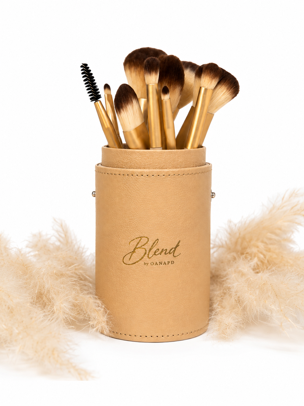 Blend by OanaPD – 12 Essential Makeup Brushes Set with Holder
